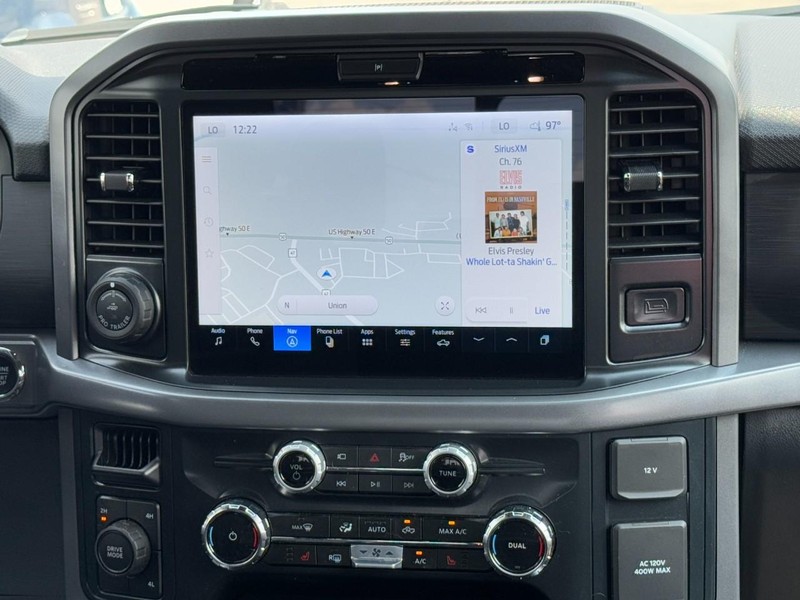 Ford F-150 Vehicle Full-screen Gallery Image 13