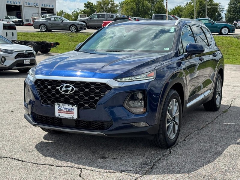 Hyundai Santa Fe Vehicle Full-screen Gallery Image 08