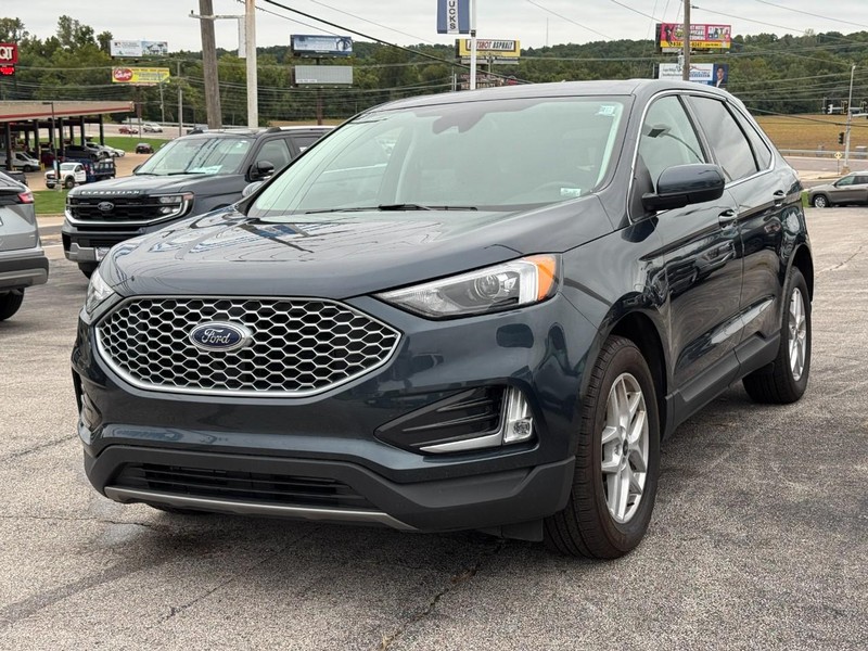 Ford Edge Vehicle Full-screen Gallery Image 08