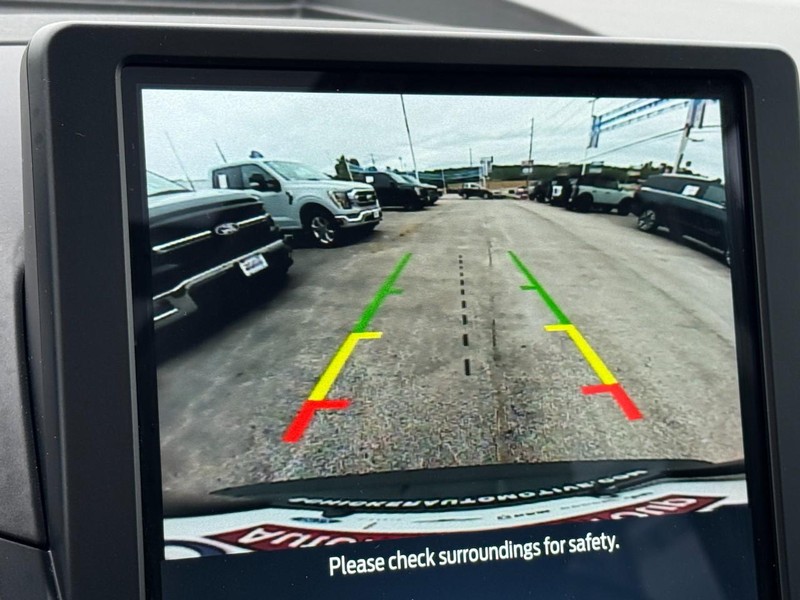 Ford Edge Vehicle Full-screen Gallery Image 21