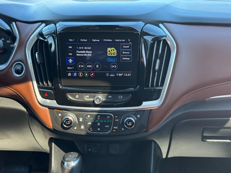 Chevrolet Traverse Vehicle Full-screen Gallery Image 13