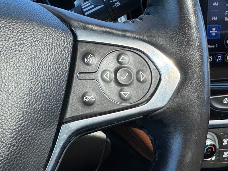 Chevrolet Traverse Vehicle Full-screen Gallery Image 18