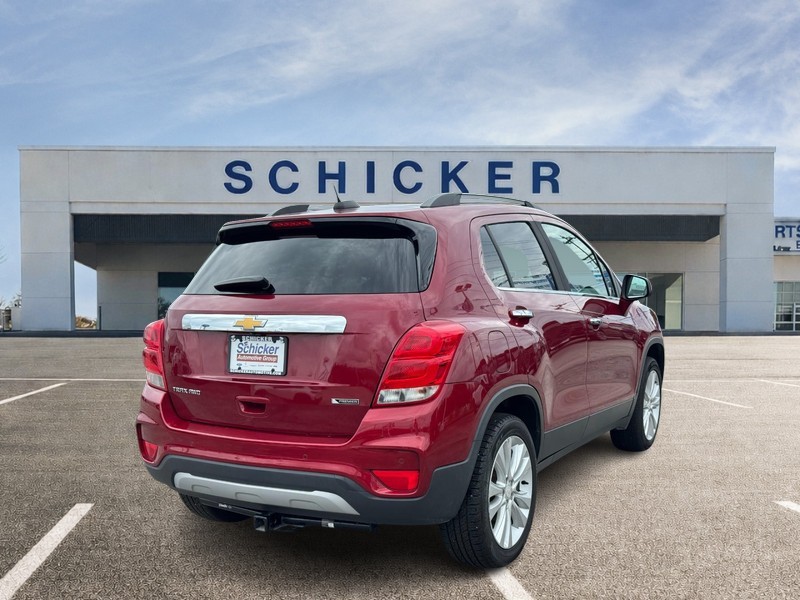 Chevrolet Trax Vehicle Full-screen Gallery Image 03