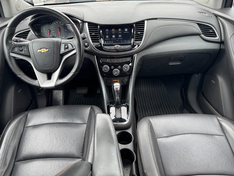 Chevrolet Trax Vehicle Full-screen Gallery Image 12