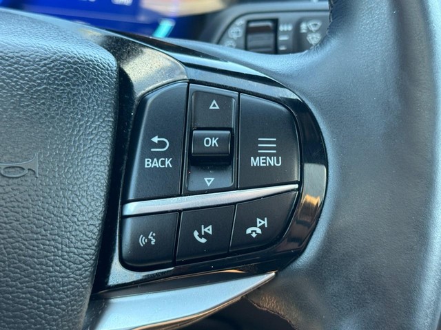 2022 Ford Explorer Platinum - Photo 17