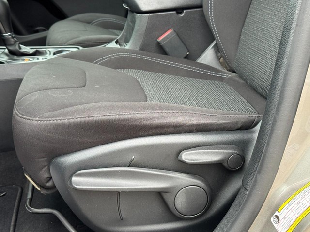 2019 Jeep Cherokee Latitude - Photo 21
