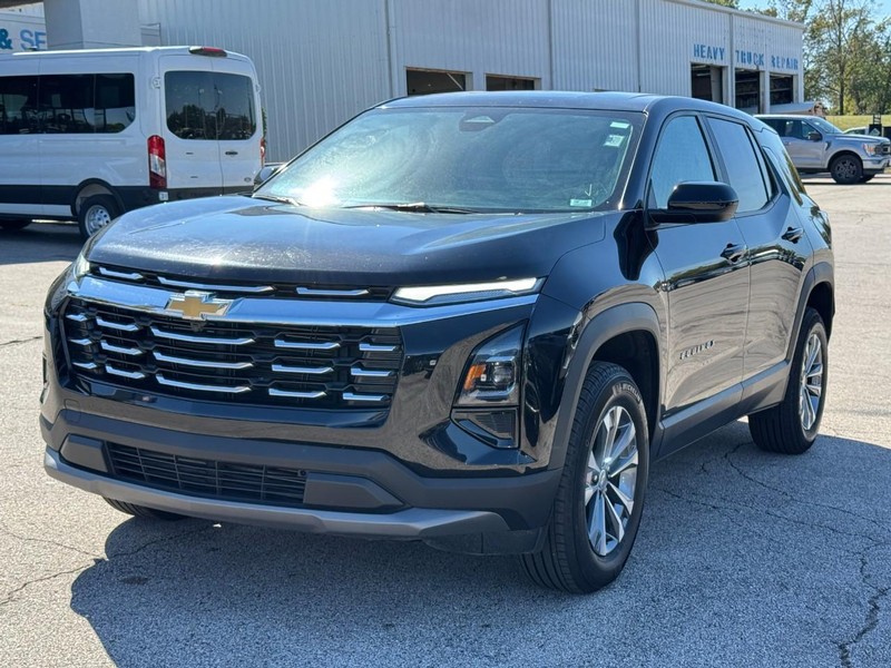 Chevrolet Equinox Vehicle Full-screen Gallery Image 08
