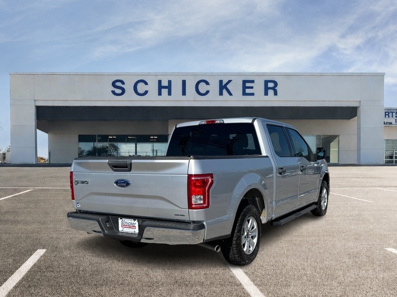 Ford F-150 Vehicle Full-screen Gallery Image 03