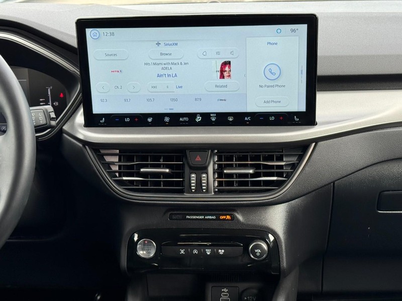 Ford Escape Vehicle Full-screen Gallery Image 13