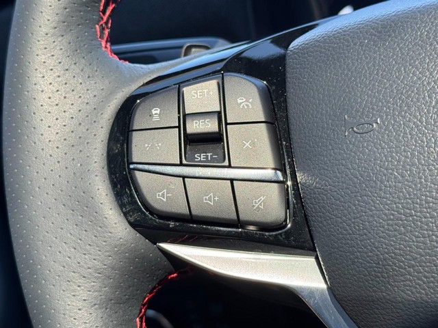 2026 Ford Explorer ST - Photo 17