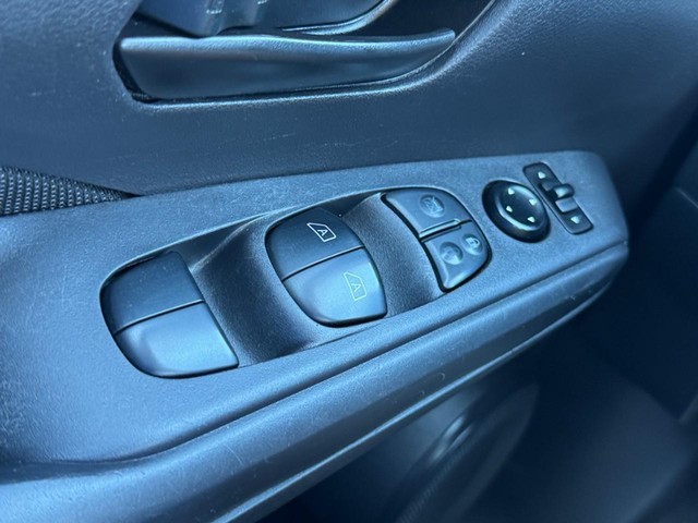 2024 Nissan Kicks S - Photo 20