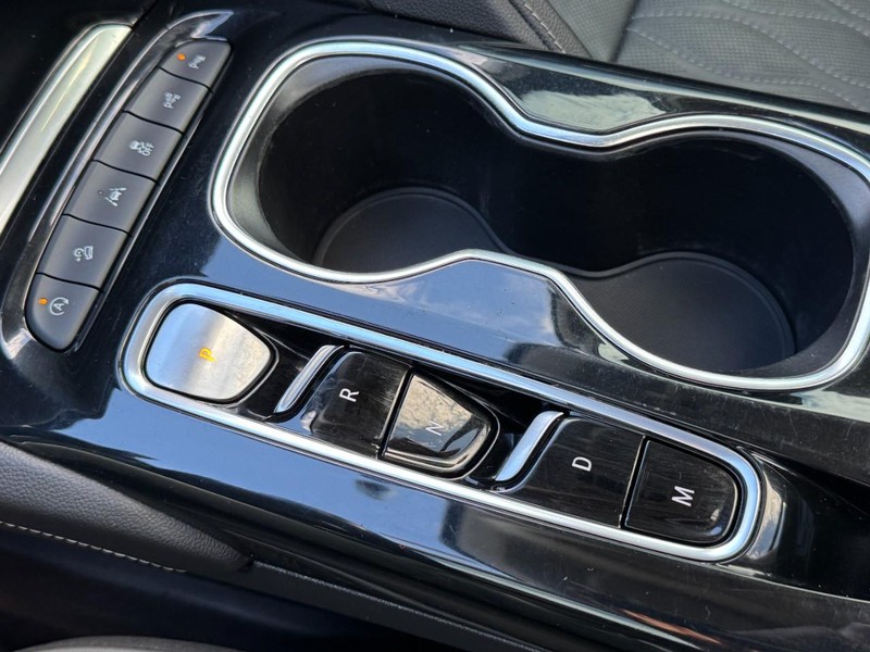 Buick Envision Vehicle Full-screen Gallery Image 20