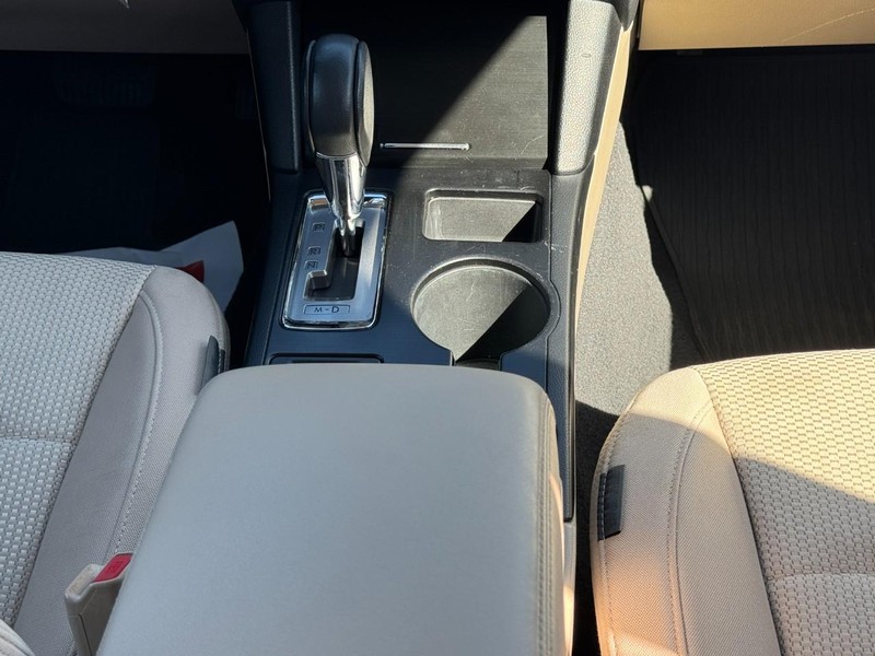 Subaru Outback Vehicle Full-screen Gallery Image 14