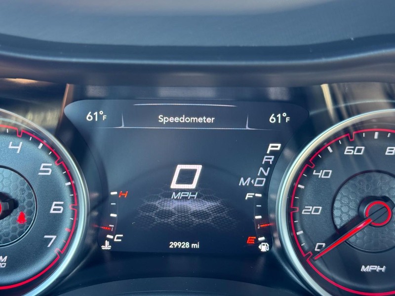 Dodge Charger Vehicle Full-screen Gallery Image 20