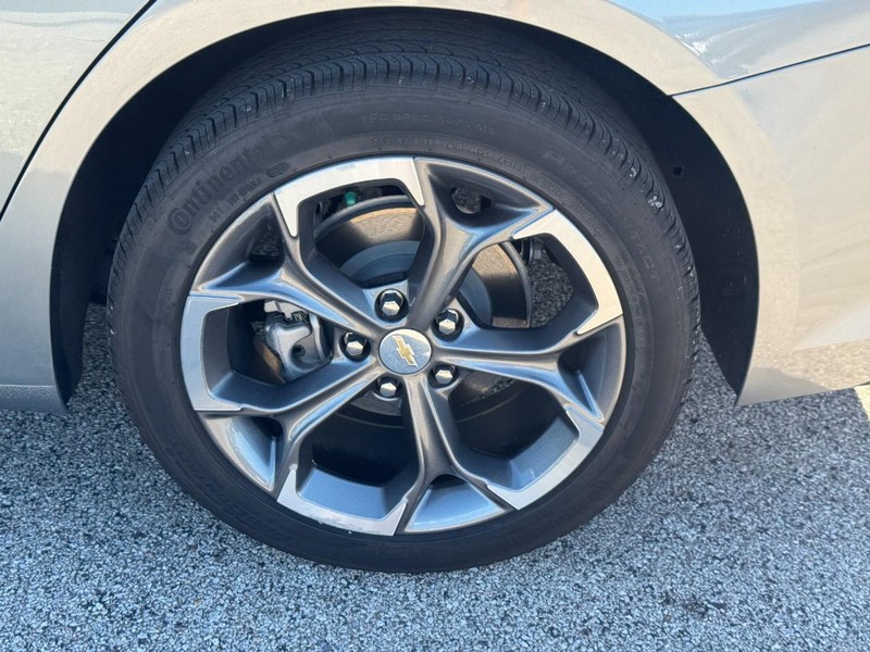 Chevrolet Malibu Vehicle Full-screen Gallery Image 08