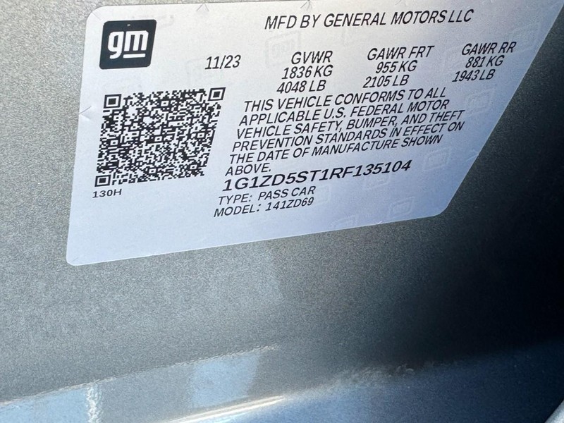 Chevrolet Malibu Vehicle Full-screen Gallery Image 24