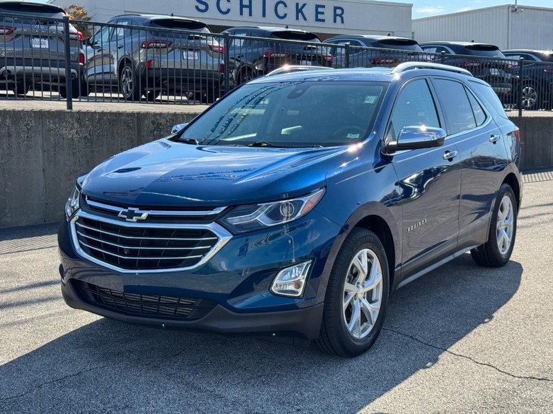 Chevrolet Equinox Vehicle Full-screen Gallery Image 08