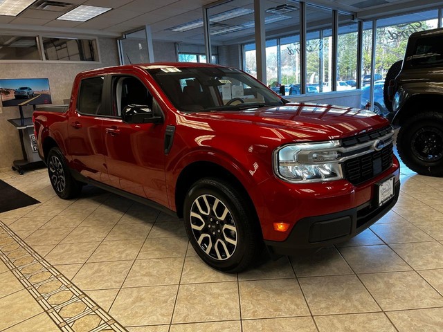 2024 Ford Maverick LARIAT at Chris Auffenberg Ford Lincoln in Washington MO