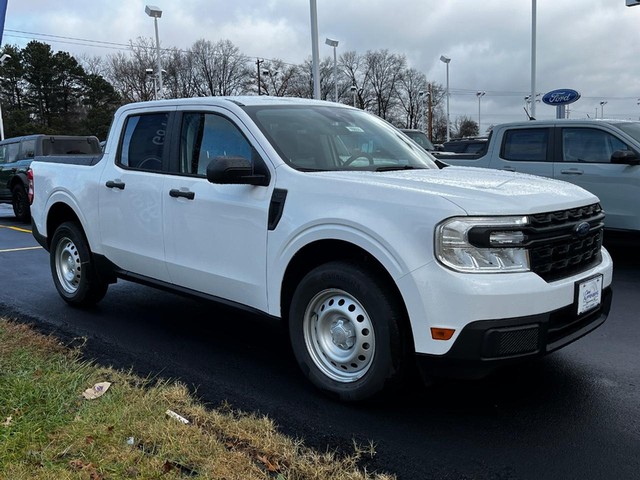 2024 Ford Maverick XL at Chris Auffenberg Ford Lincoln in Washington MO