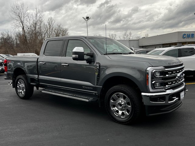 2023 Ford Super Duty F-350 SRW 4WD Lariat Crew Cab at Chris Auffenberg Ford Lincoln in Washington MO