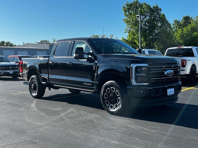 2025 Ford Super Duty F-350 SRW Platinum at Chris Auffenberg Ford Lincoln in Washington MO
