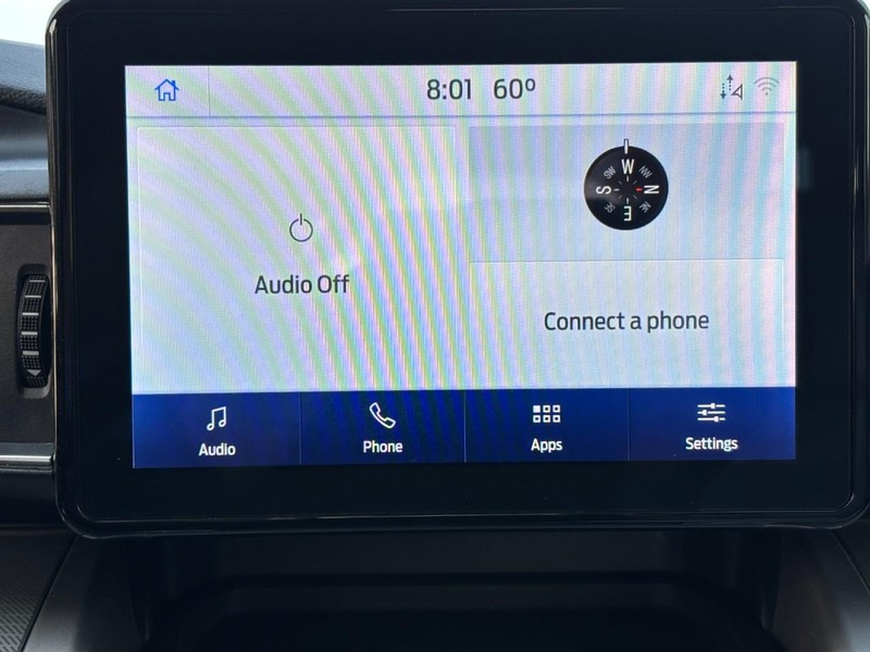 Ford Explorer Vehicle Full-screen Gallery Image 21