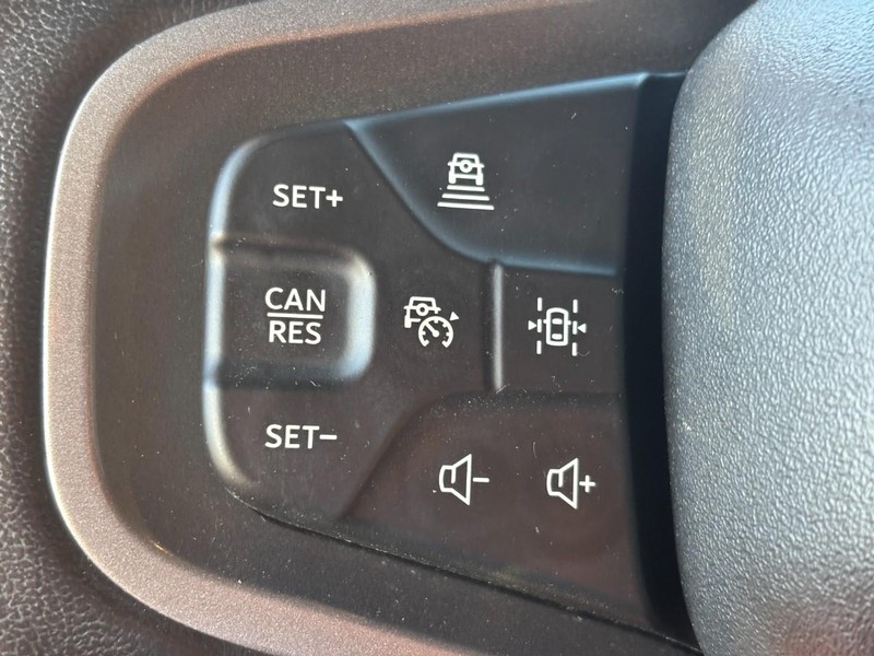 Ford Bronco Vehicle Full-screen Gallery Image 17