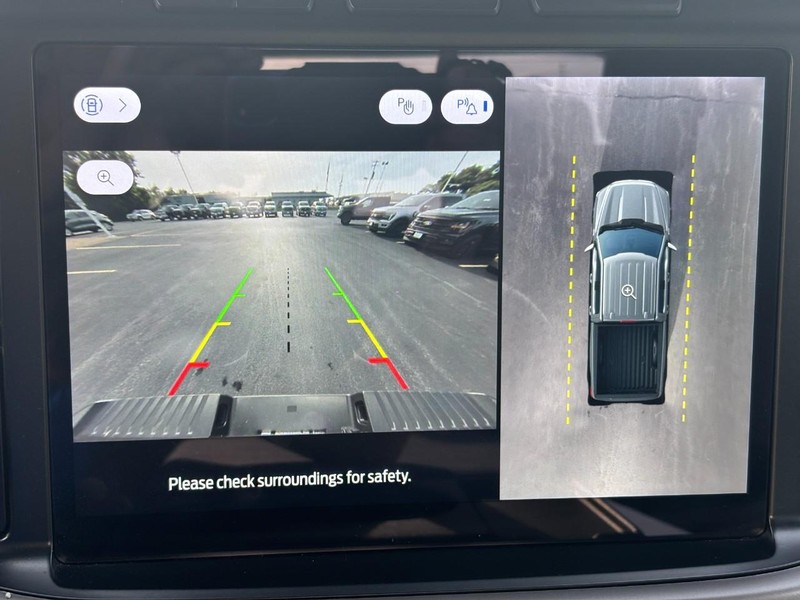 Ford F-150 Vehicle Full-screen Gallery Image 22