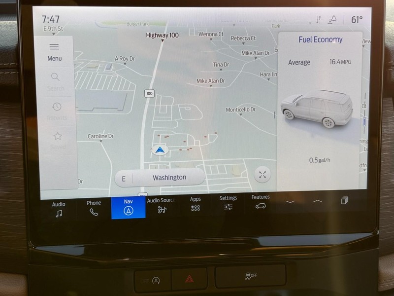 Ford Expedition Vehicle Full-screen Gallery Image 23