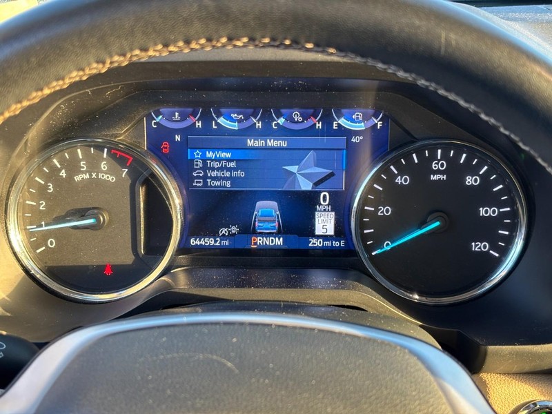 Ford Expedition Vehicle Full-screen Gallery Image 20