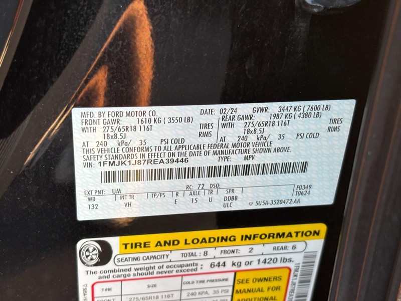 Ford Expedition Max Vehicle Full-screen Gallery Image 28