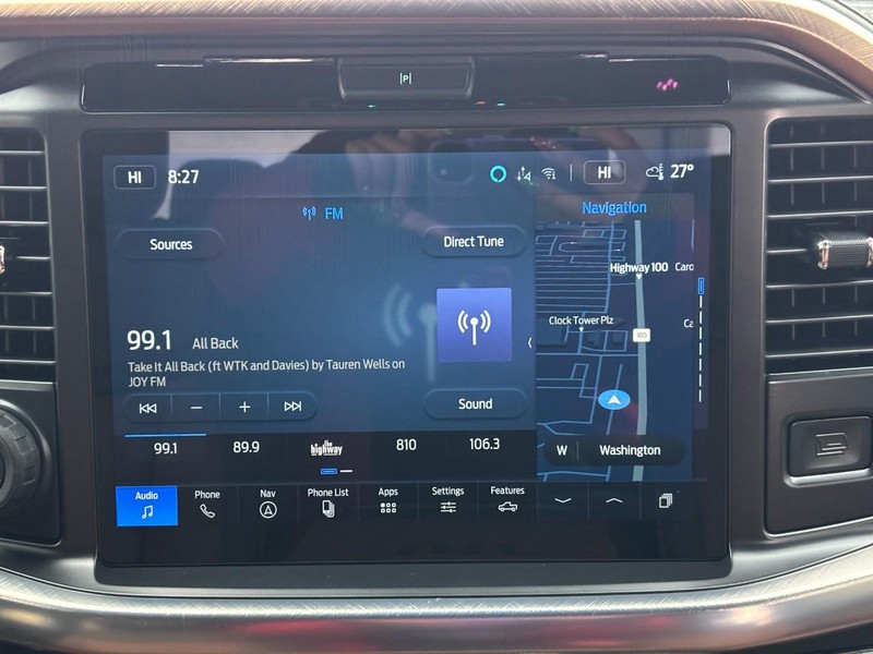 Ford F-150 Vehicle Full-screen Gallery Image 13