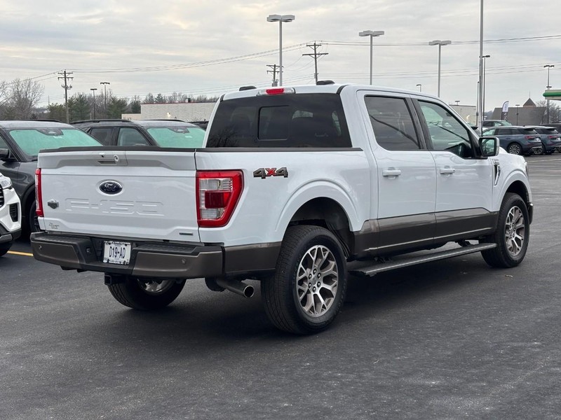 Ford F-150 Vehicle Full-screen Gallery Image 03