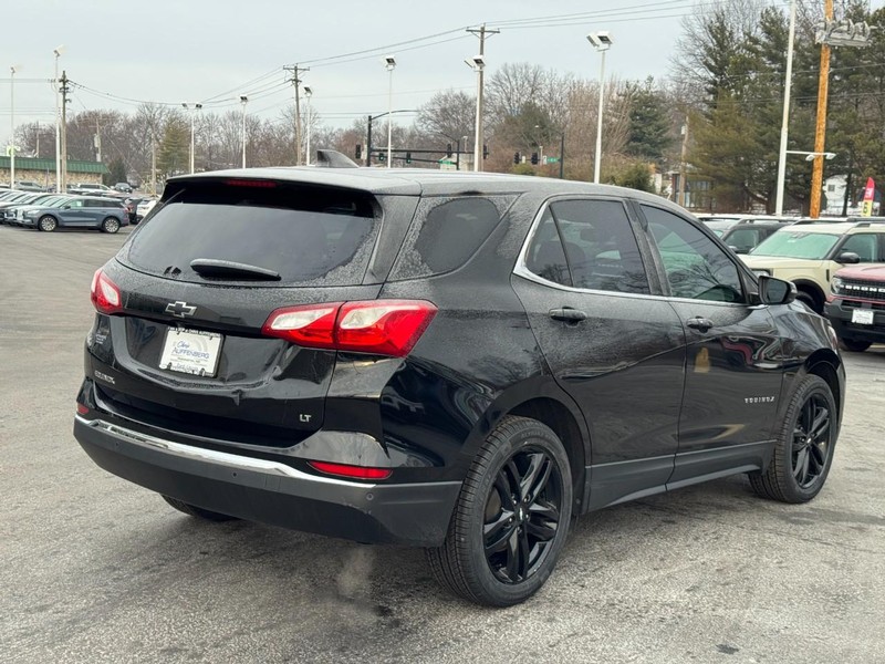 Chevrolet Equinox Vehicle Full-screen Gallery Image 03