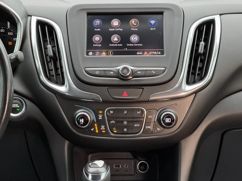 Chevrolet Equinox Vehicle Full-screen Gallery Image 13