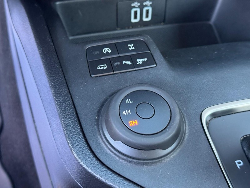 Ford Ranger Vehicle Full-screen Gallery Image 24