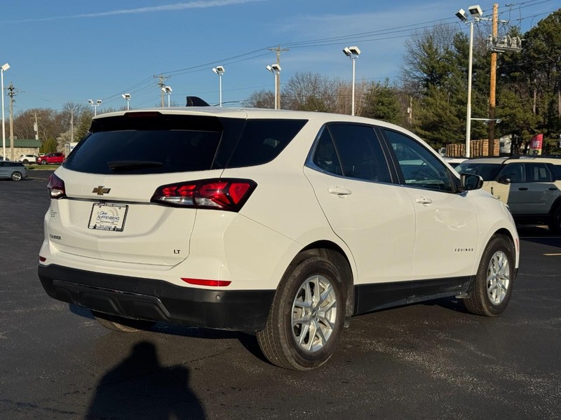 Chevrolet Equinox Vehicle Full-screen Gallery Image 03