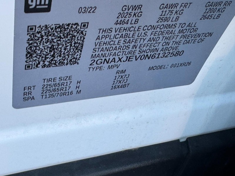 Chevrolet Equinox Vehicle Full-screen Gallery Image 24