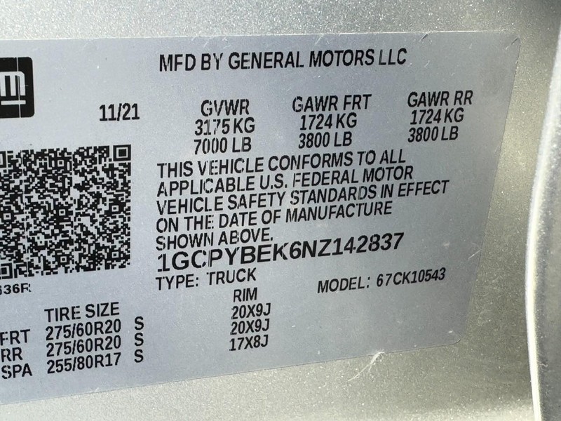 Chevrolet Silverado 1500 LTD Vehicle Full-screen Gallery Image 23