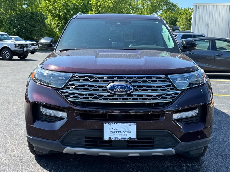 Ford Explorer Vehicle Full-screen Gallery Image 09