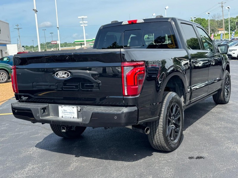 Ford F-150 Vehicle Full-screen Gallery Image 03