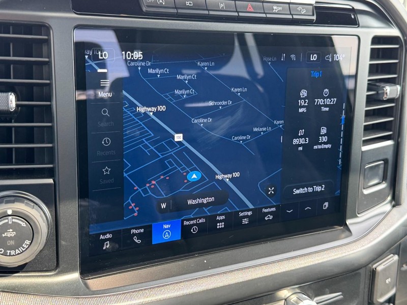 Ford F-150 Vehicle Full-screen Gallery Image 23