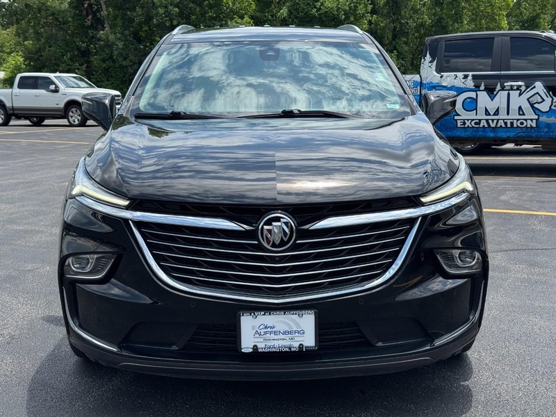 Buick Enclave Vehicle Full-screen Gallery Image 09