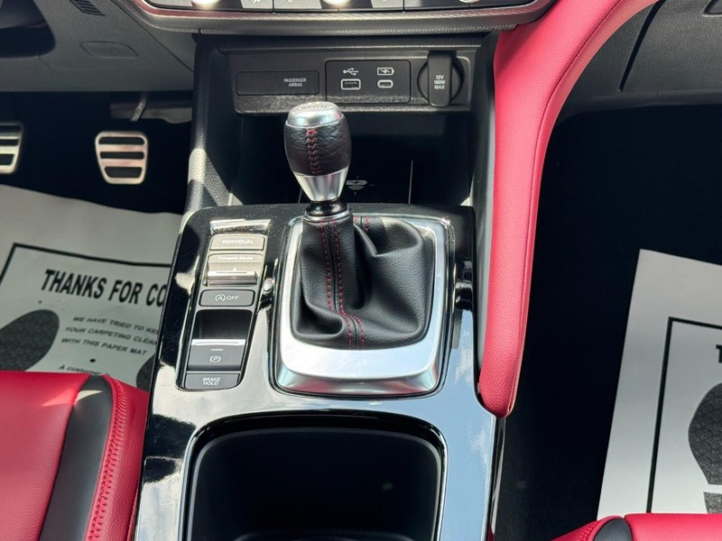 Acura Integra Vehicle Full-screen Gallery Image 14