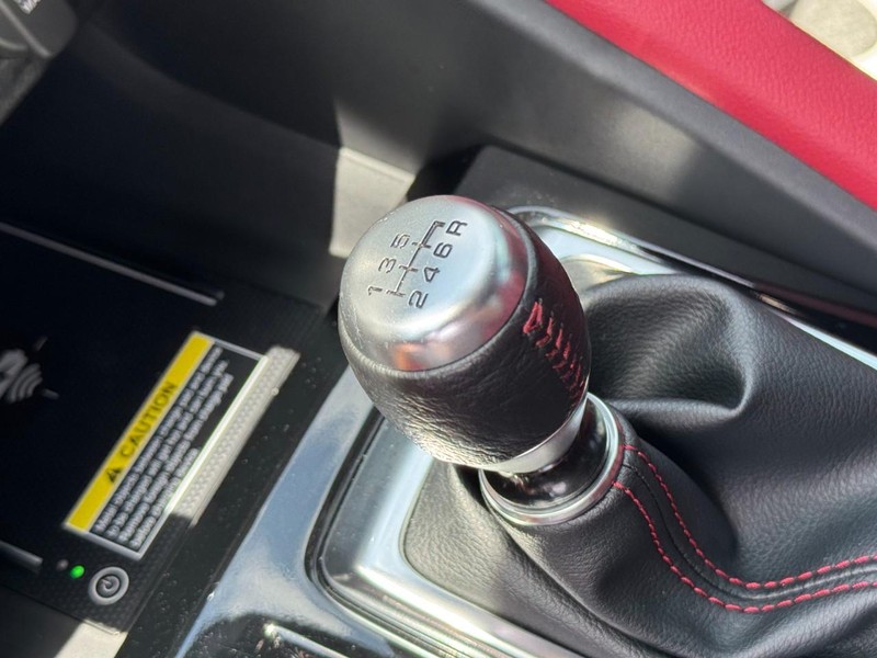 Acura Integra Vehicle Full-screen Gallery Image 20