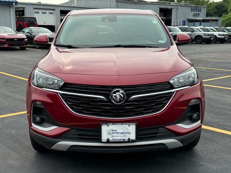 Buick Encore GX Vehicle Full-screen Gallery Image 09