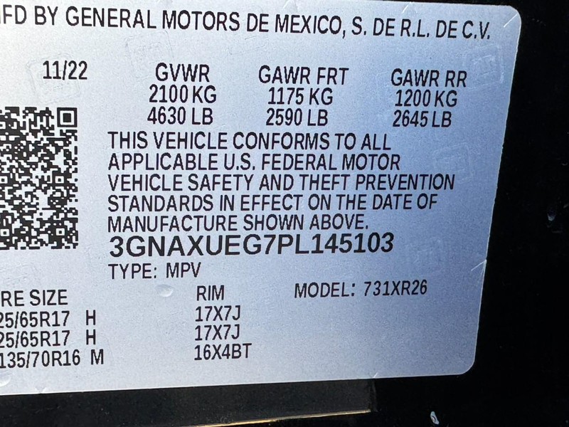 Chevrolet Equinox Vehicle Full-screen Gallery Image 23