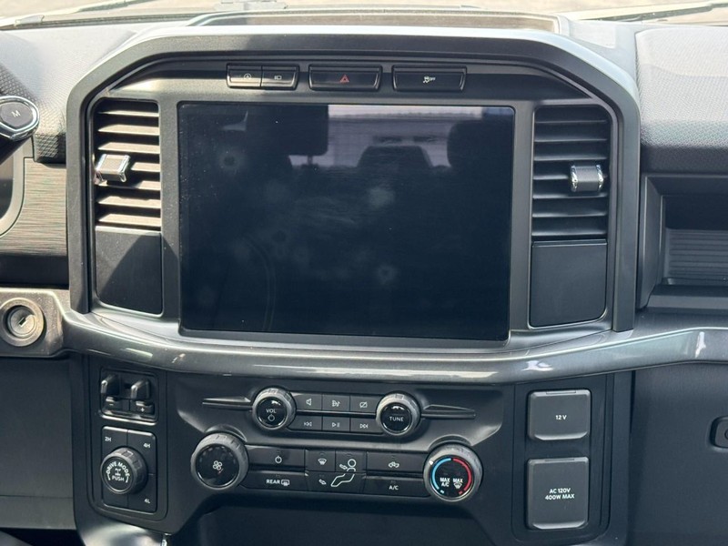 Ford F-150 Vehicle Full-screen Gallery Image 14