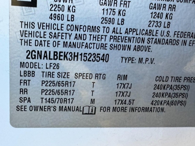 Chevrolet Equinox Vehicle Full-screen Gallery Image 23