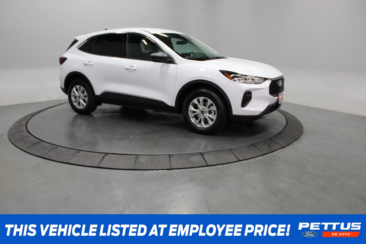 2023 Ox White Ford Escape Active AWD SUV